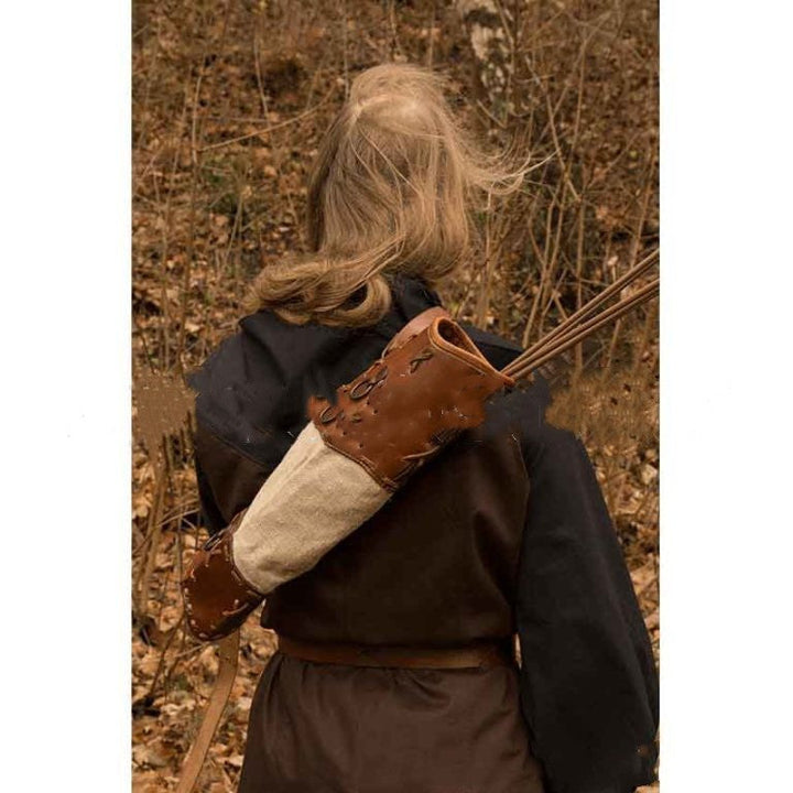 Discover the Hand Woven PU Archery Quiver: A Perfect Blend of Style and Functionality