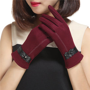 Experience Comfort and Warmth with Women's Warm Cycling Gloves